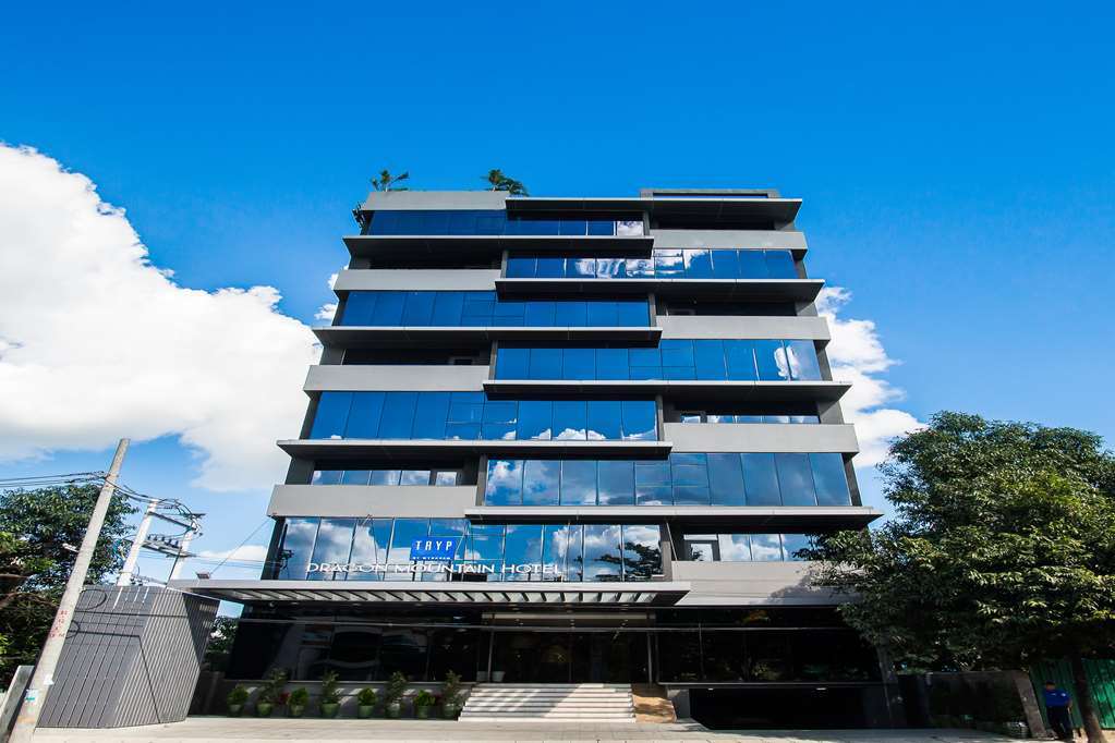 Tryp By Wyndham Yangon Hotel Luaran gambar