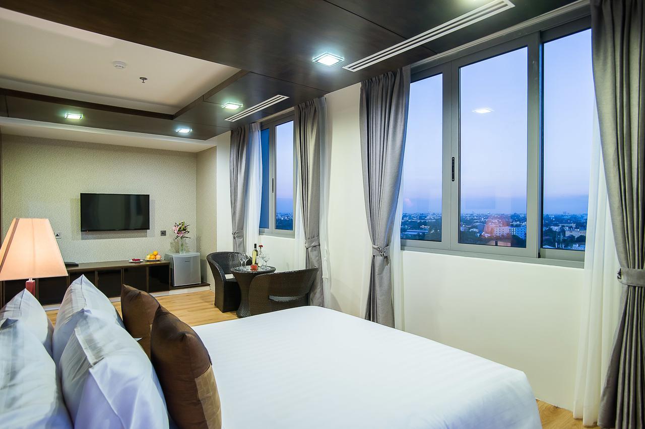 Tryp By Wyndham Yangon Hotel Luaran gambar