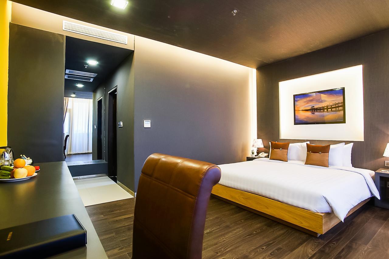 Tryp By Wyndham Yangon Hotel Luaran gambar