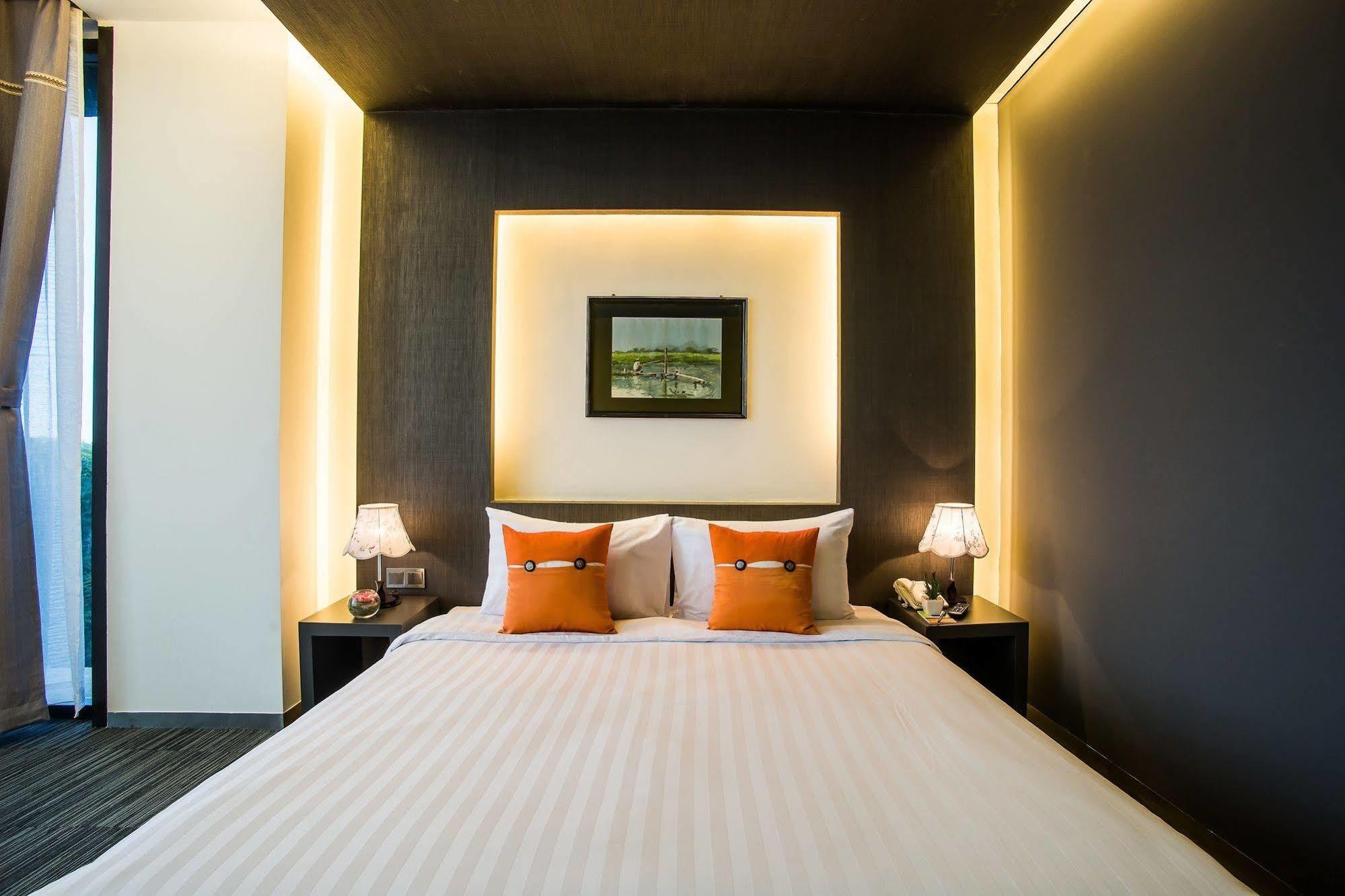 Tryp By Wyndham Yangon Hotel Luaran gambar