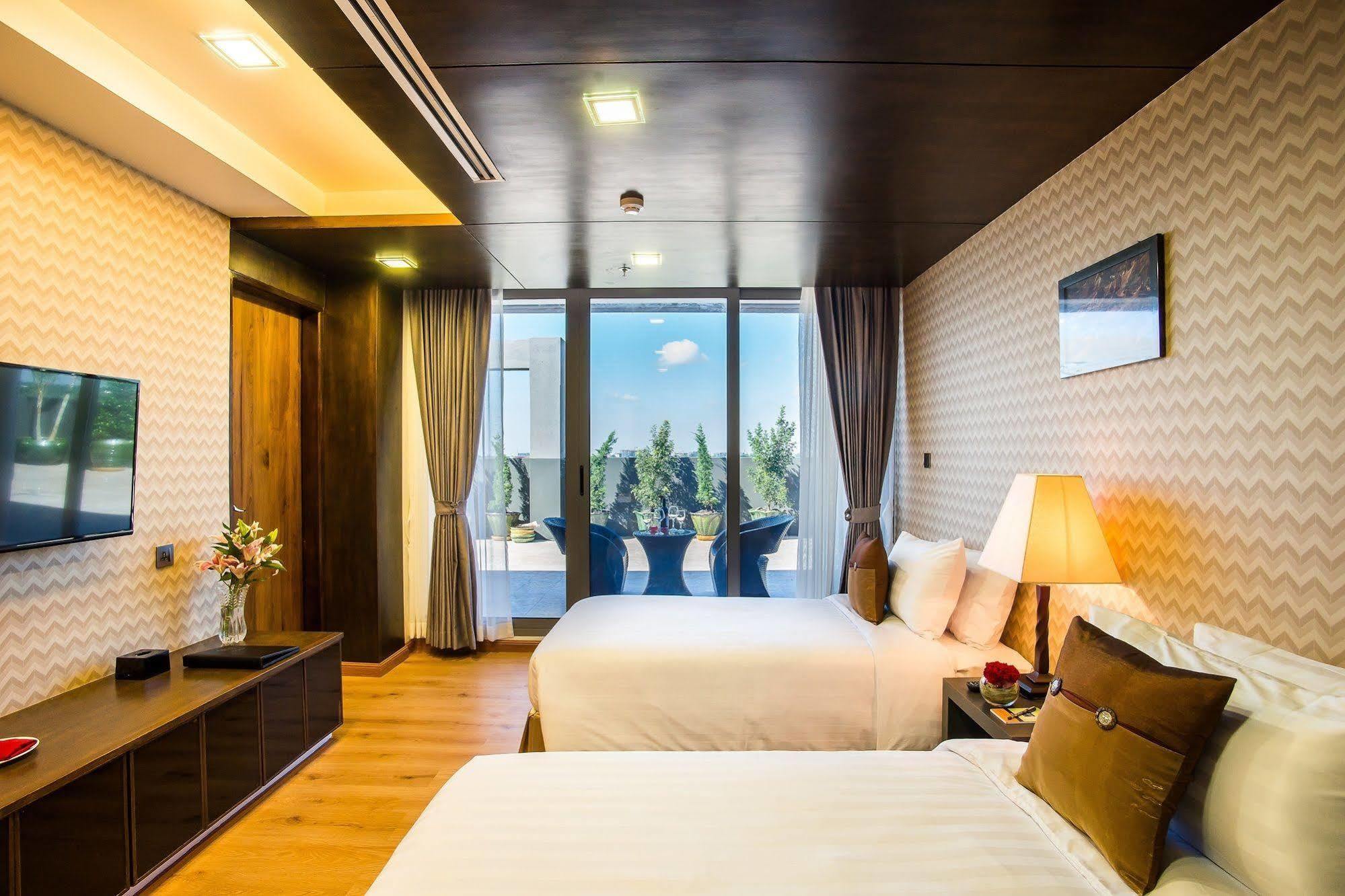 Tryp By Wyndham Yangon Hotel Luaran gambar